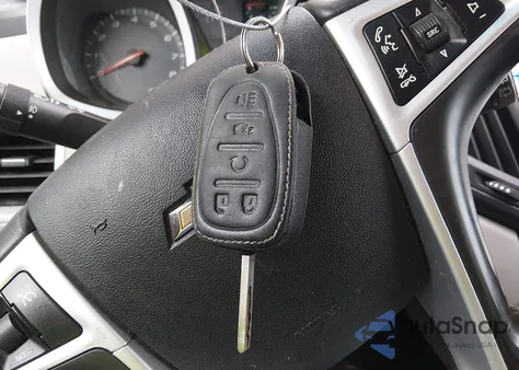 2010 Chevrolet Equinox Lt z USA, uszkodzony, nr VIN 2CNFLNEY9A6396561